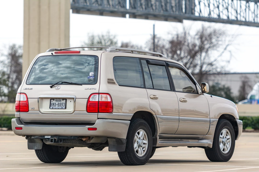 1998 Lexus LX 2nd Gen - Image 5 of 31