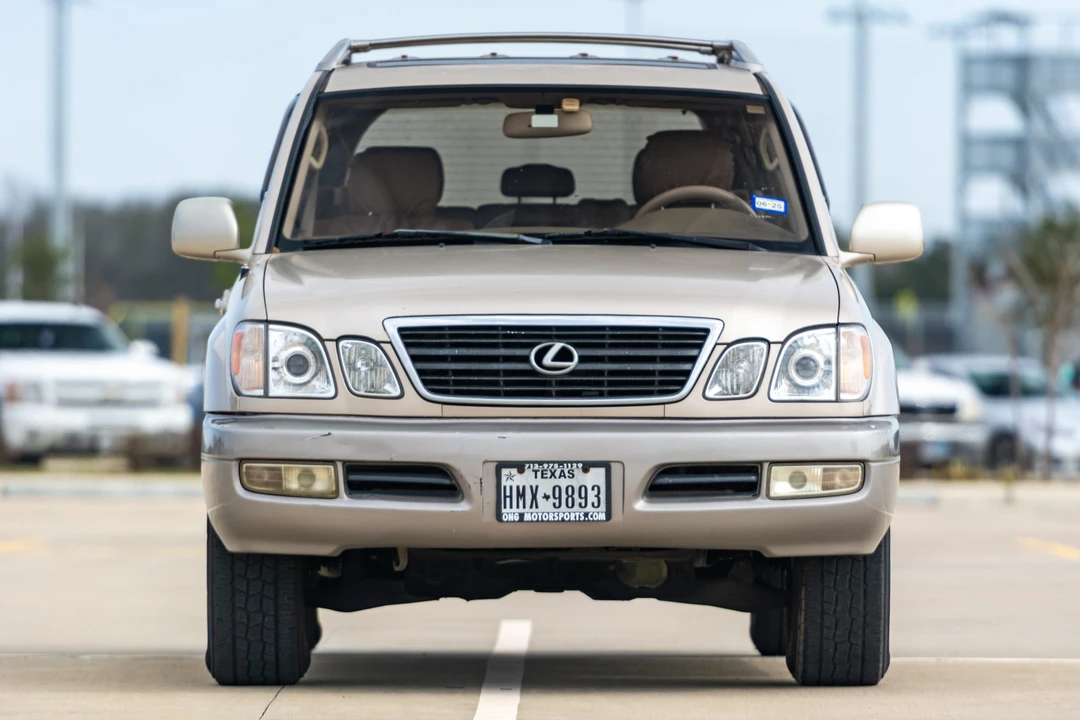1998 Lexus LX 2nd Gen - Image 7 of 31