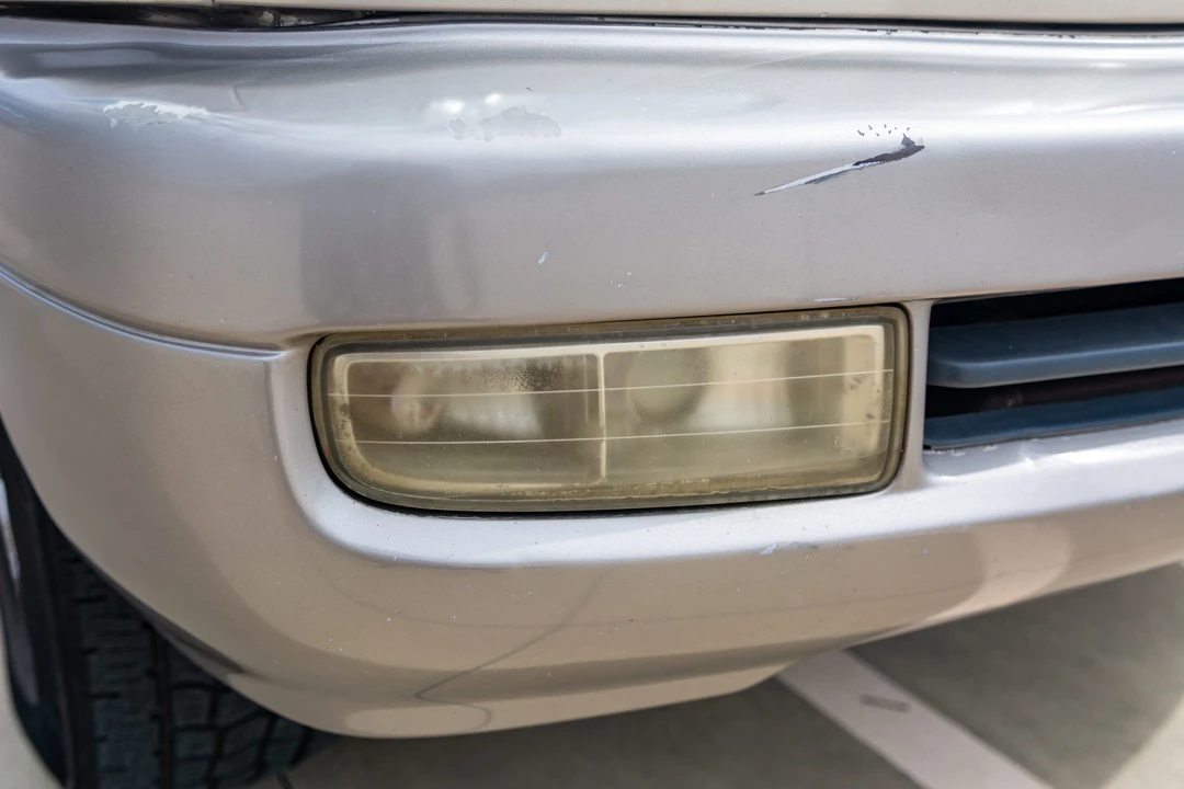 1998 Lexus LX 2nd Gen - Image 21 of 31