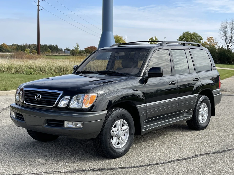 1998 Lexus LX 2nd Gen - Image 7 of 31