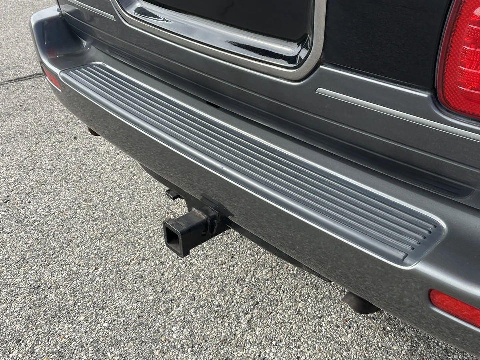 1998 Lexus LX 2nd Gen - Image 27 of 31