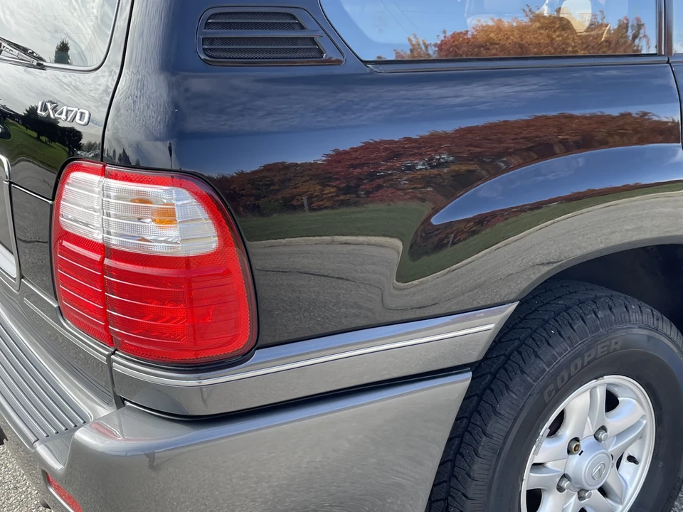 1998 Lexus LX 2nd Gen - Image 29 of 31