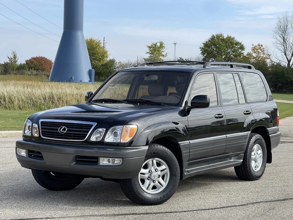 1998 Lexus LX 2nd Gen - Image 6 of 31