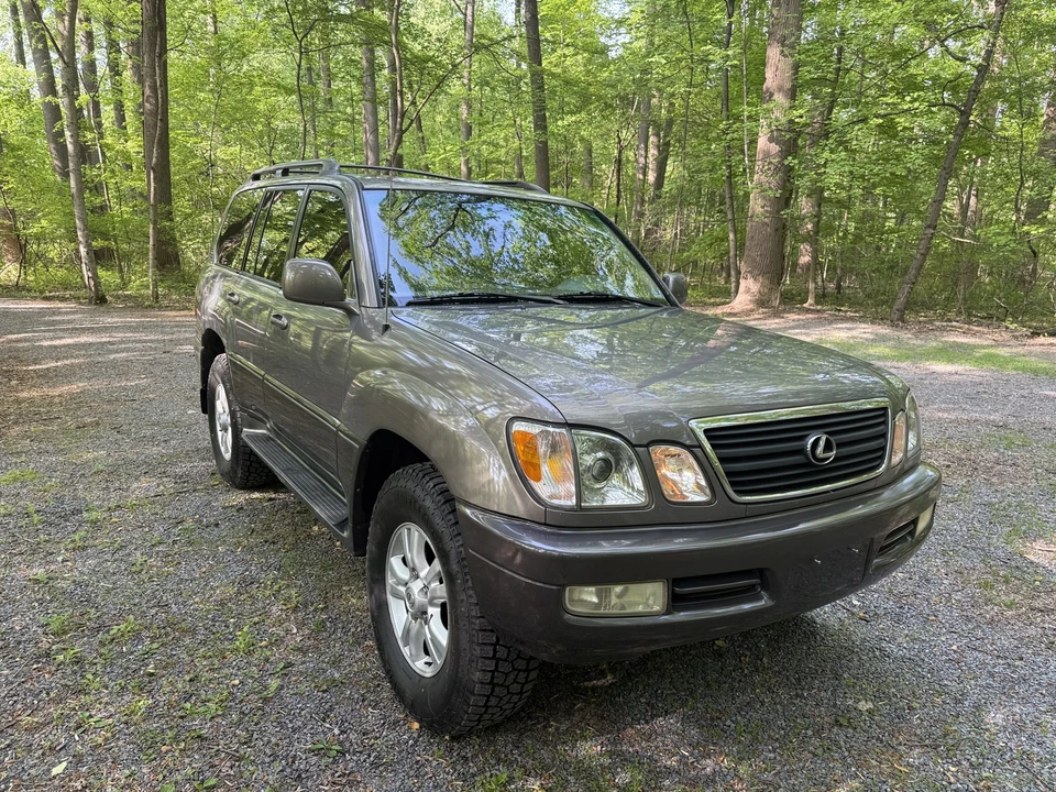 1998 Lexus LX 2nd Gen - Image 2 of 31