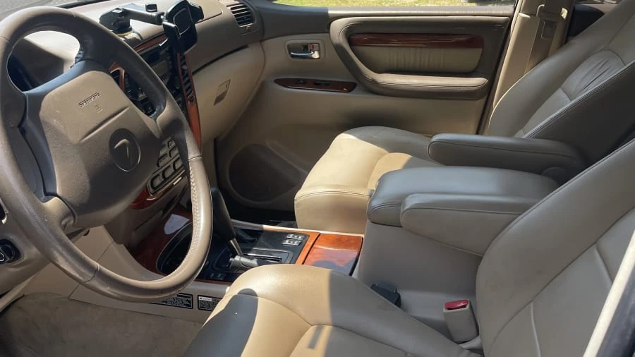 1998 Lexus LX 2nd Gen - Image 3 of 12