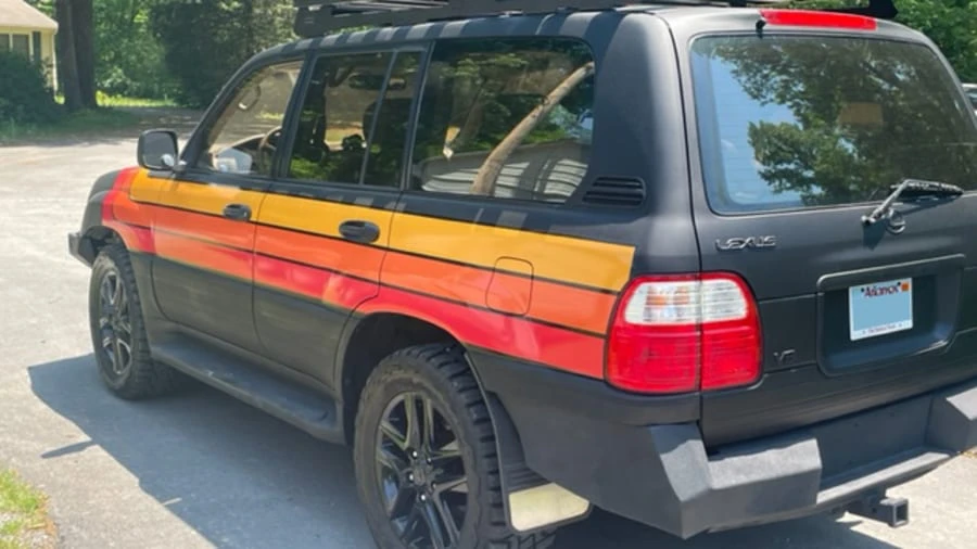 1998 Lexus LX 2nd Gen - Image 10 of 12