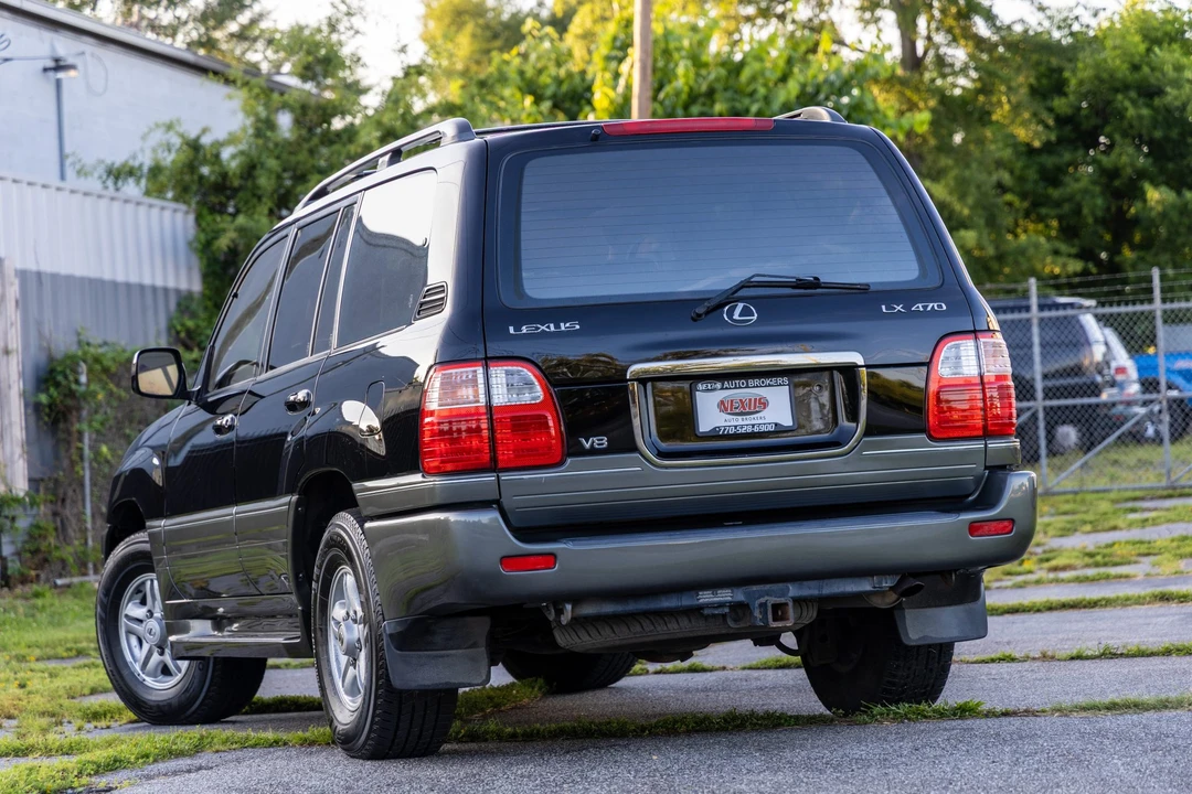1998 Lexus LX 2nd Gen - Image 23 of 31