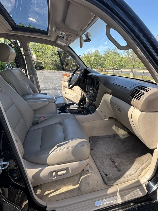1998 Lexus LX 2nd Gen - Image 23 of 31