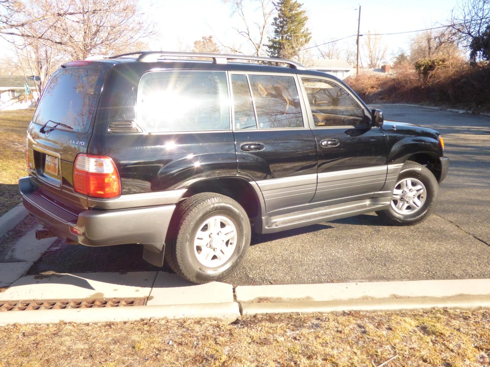 1998 Lexus LX 2nd Gen - Image 15 of 31