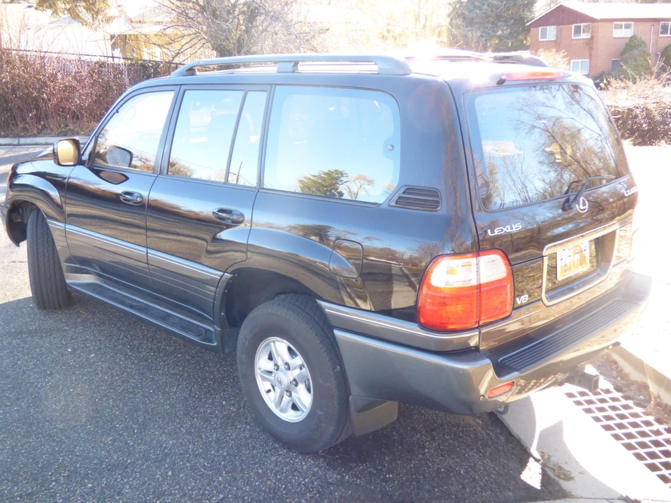 1998 Lexus LX 2nd Gen - Image 8 of 31