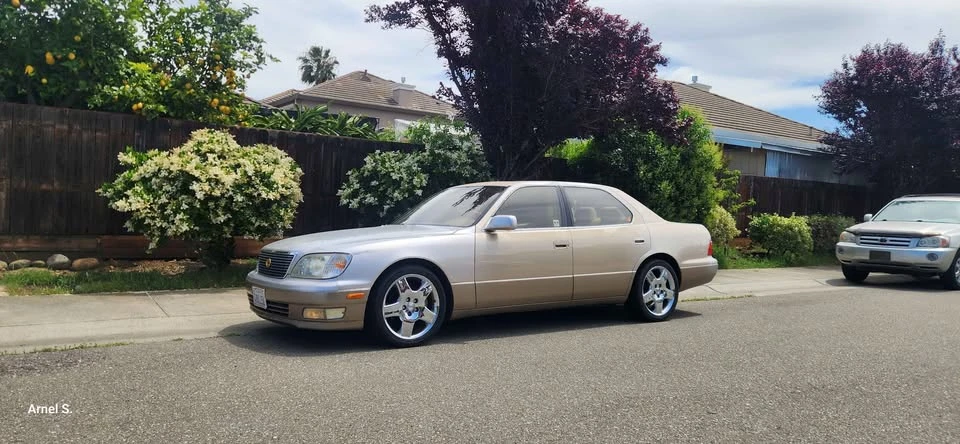 1998 Lexus LS 2nd Gen - Image 5 of 6