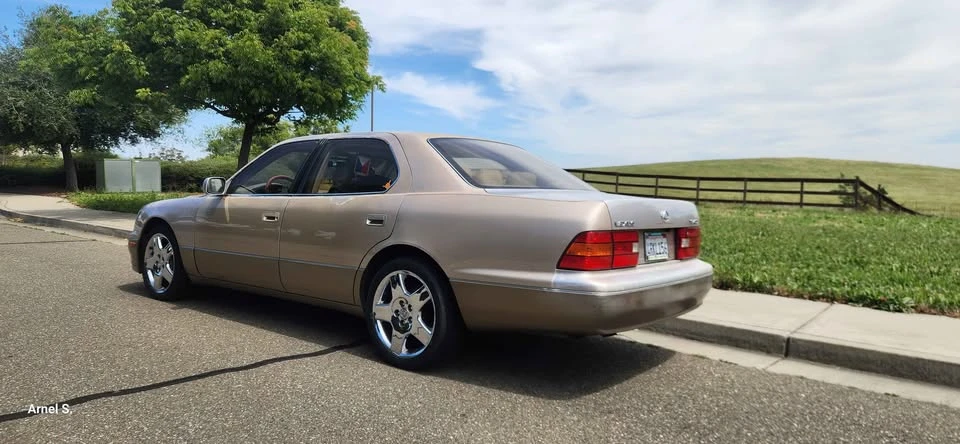 1998 Lexus LS 2nd Gen - Image 4 of 6