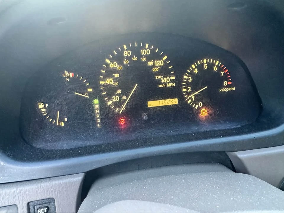 1998 Lexus RX 1st Gen - Image 7 of 7