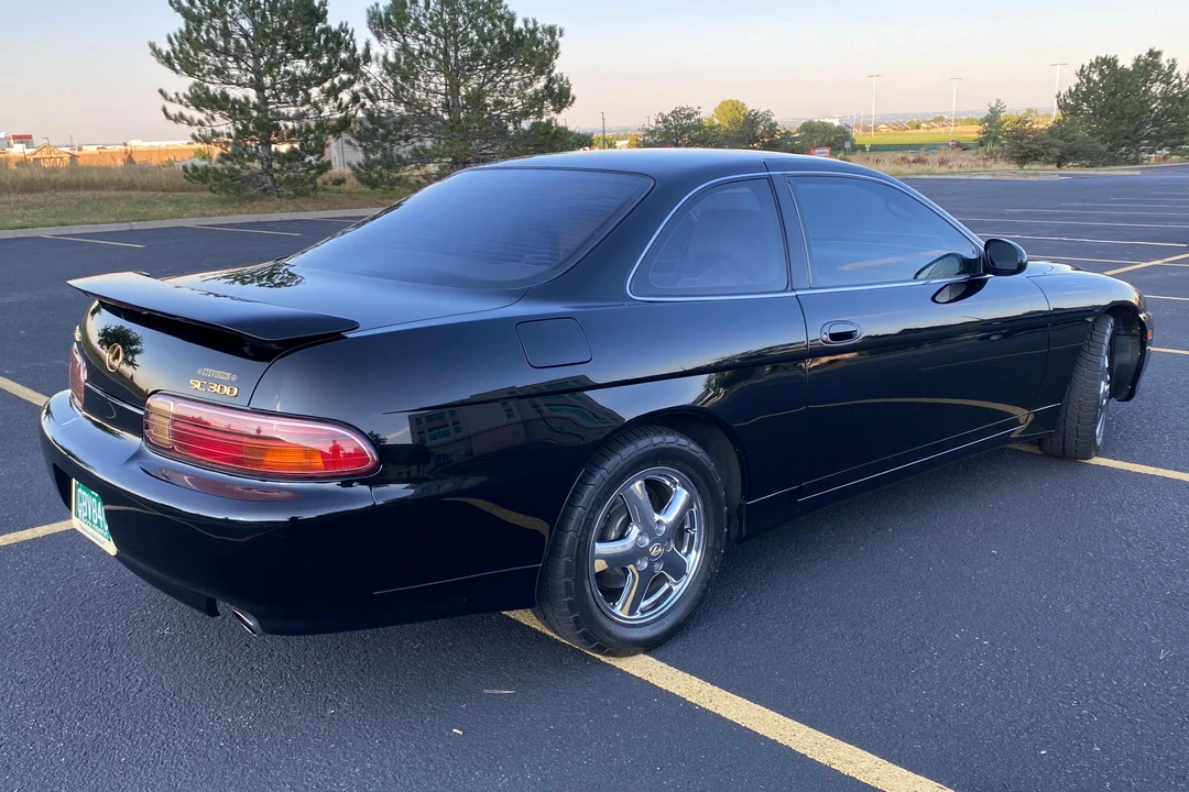 1998 Lexus SC400 - Image 11 of 31
