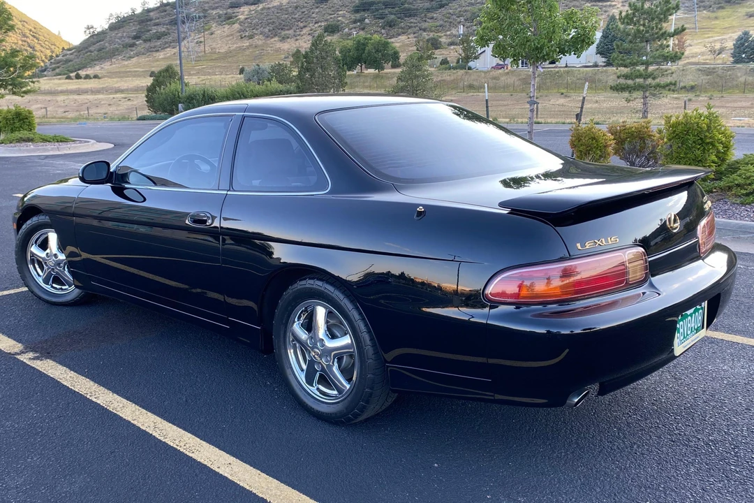 1998 Lexus SC400 - Image 4 of 31
