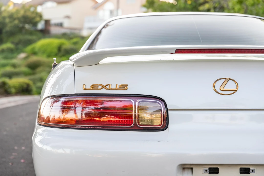 1998 Lexus SC400 - Image 19 of 31