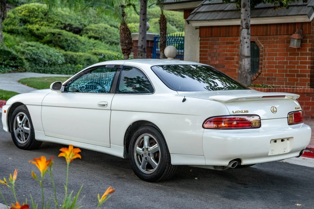 1998 Lexus SC400 - Image 4 of 31
