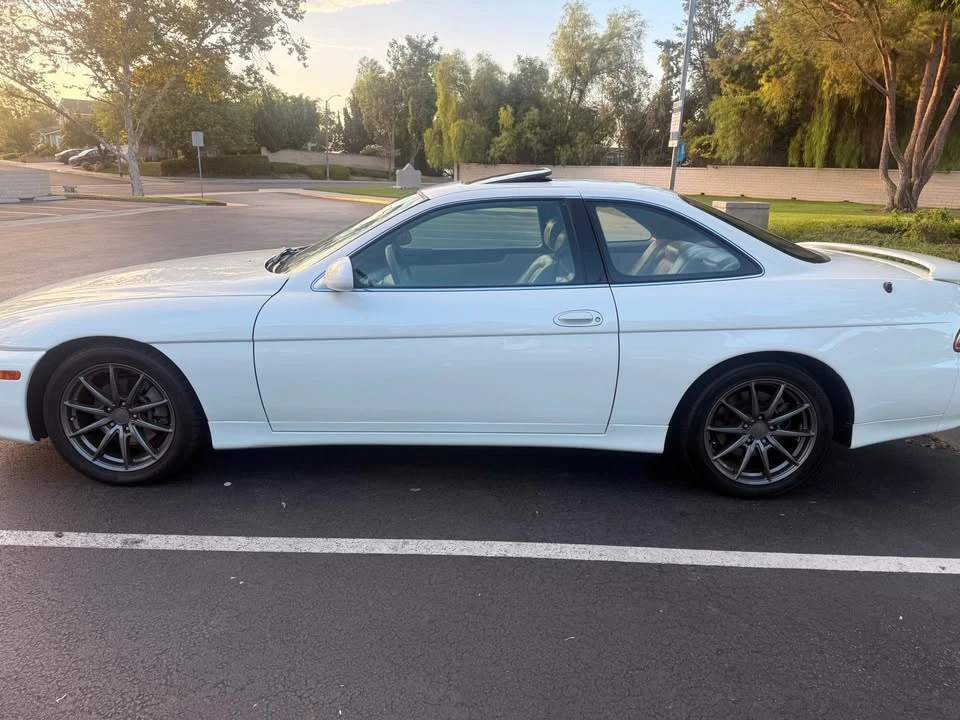 1998 Lexus SC400 - Image 3 of 18