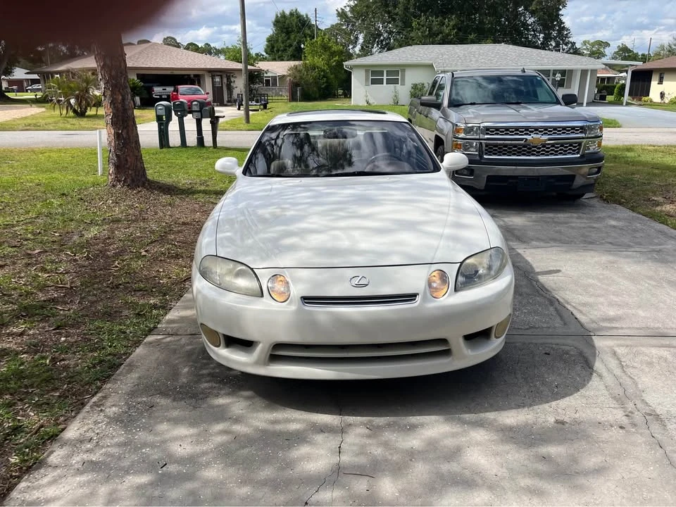 1998 Lexus SC400 - Image 2 of 9