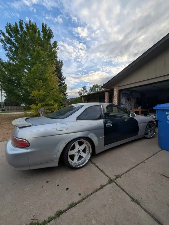 1998 Lexus SC400 - Image 5 of 5