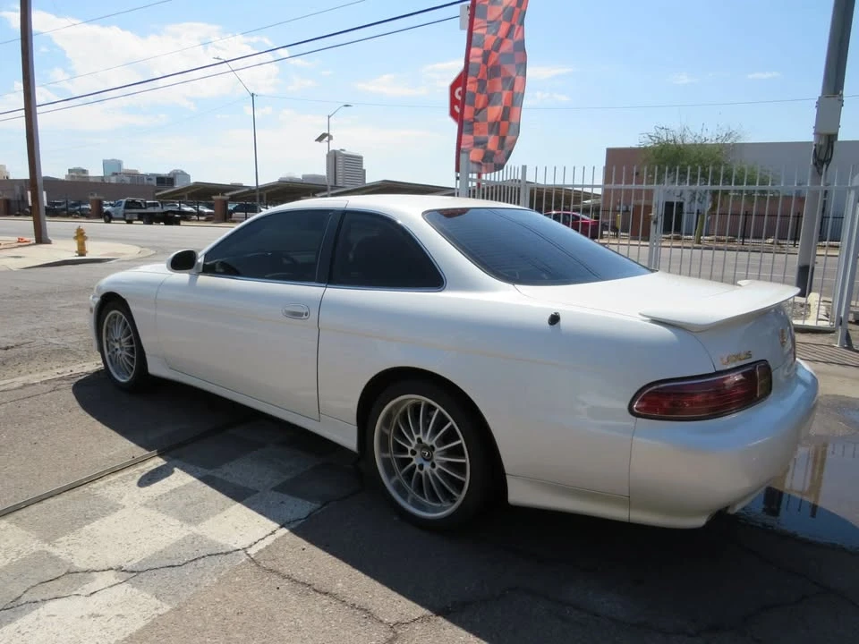 1998 Lexus SC400 - Image 3 of 20
