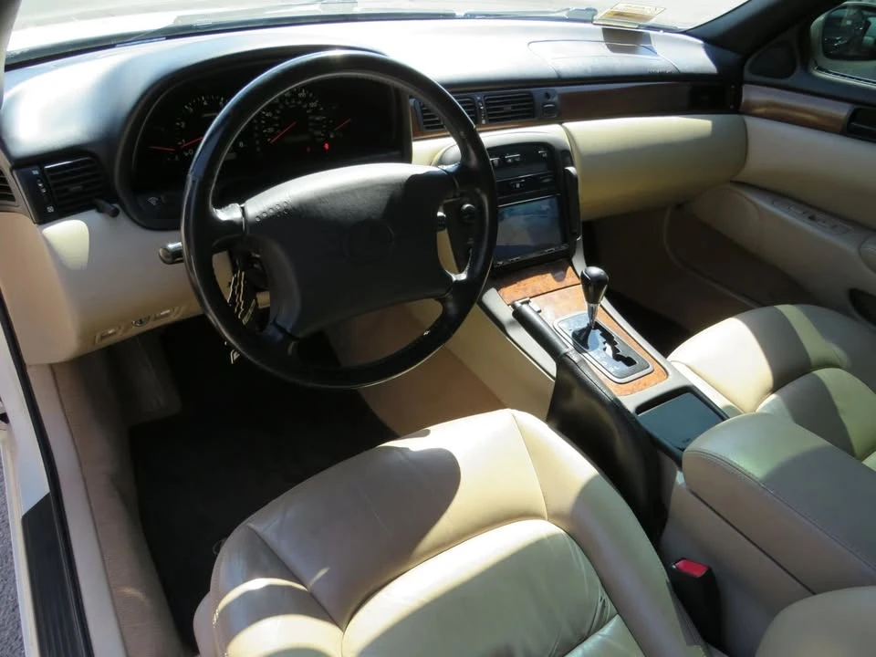 1998 Lexus SC400 - Image 11 of 20