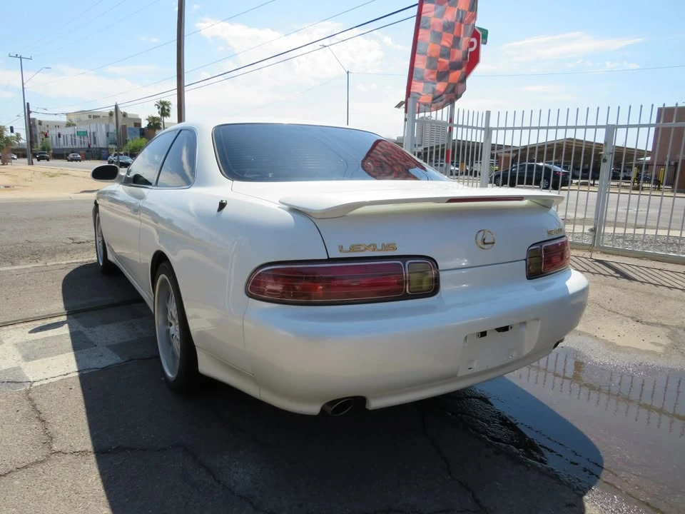 1998 Lexus SC400 - Image 4 of 20