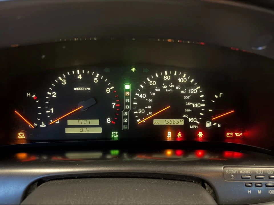 1998 Lexus SC400 - Image 11 of 19