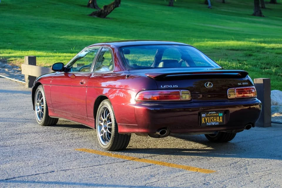 1998 Lexus SC400 - Image 3 of 19