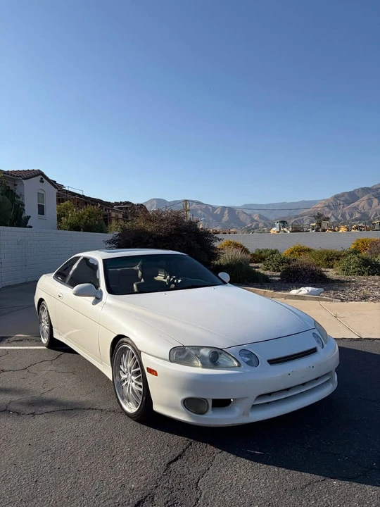 1998 Lexus SC400 - Image 9 of 13