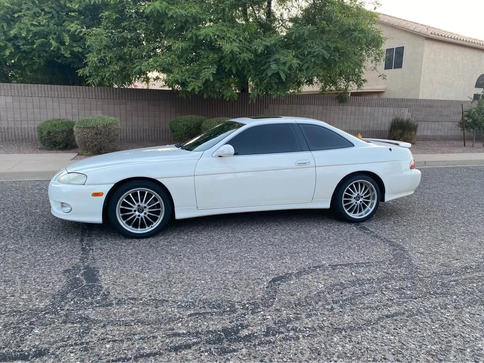 1998 Lexus SC400 - Image 5 of 15