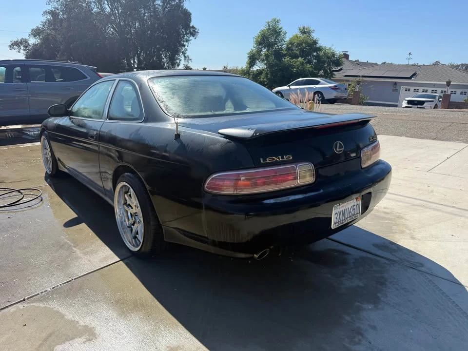 1998 Lexus SC400 - Image 3 of 18