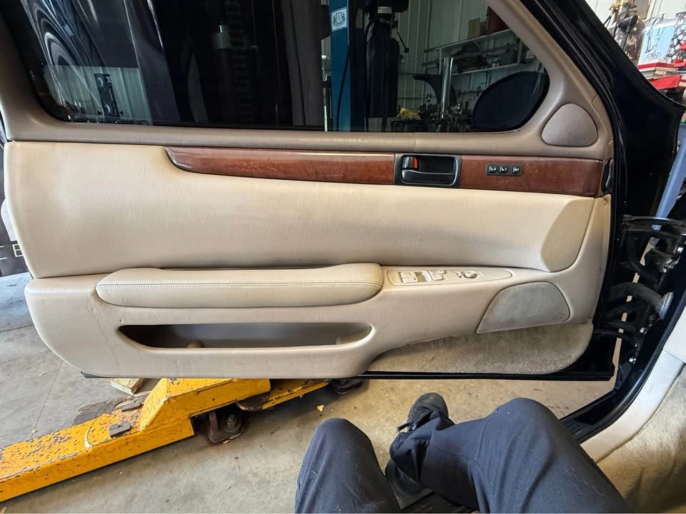 1998 Lexus SC400 - Image 12 of 20