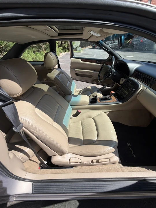 1998 Lexus SC400 - Image 25 of 26