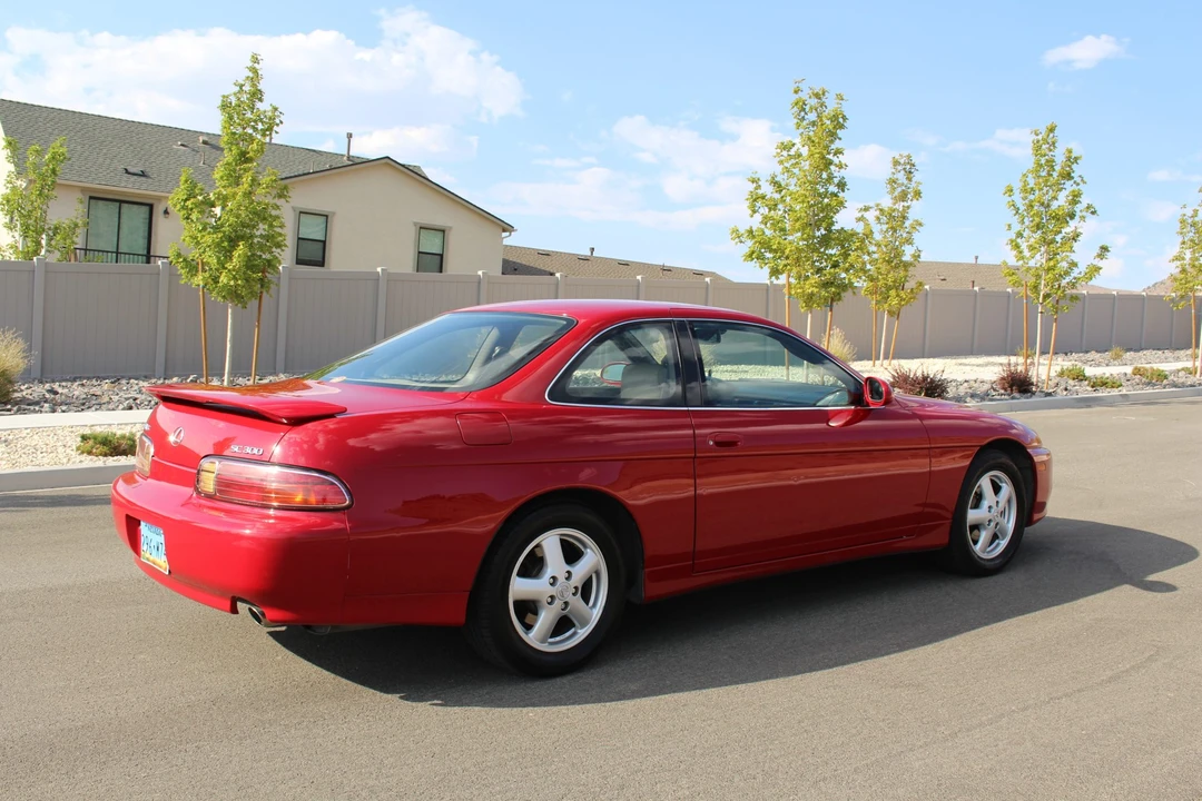 1998 Lexus SC400 - Image 26 of 31