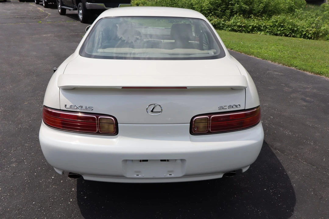 1998 Lexus SC400 - Image 9 of 31