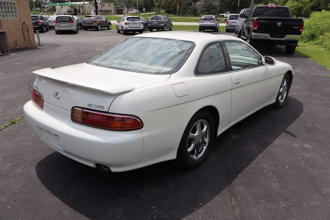 1998 Lexus SC400 - Image 11 of 31