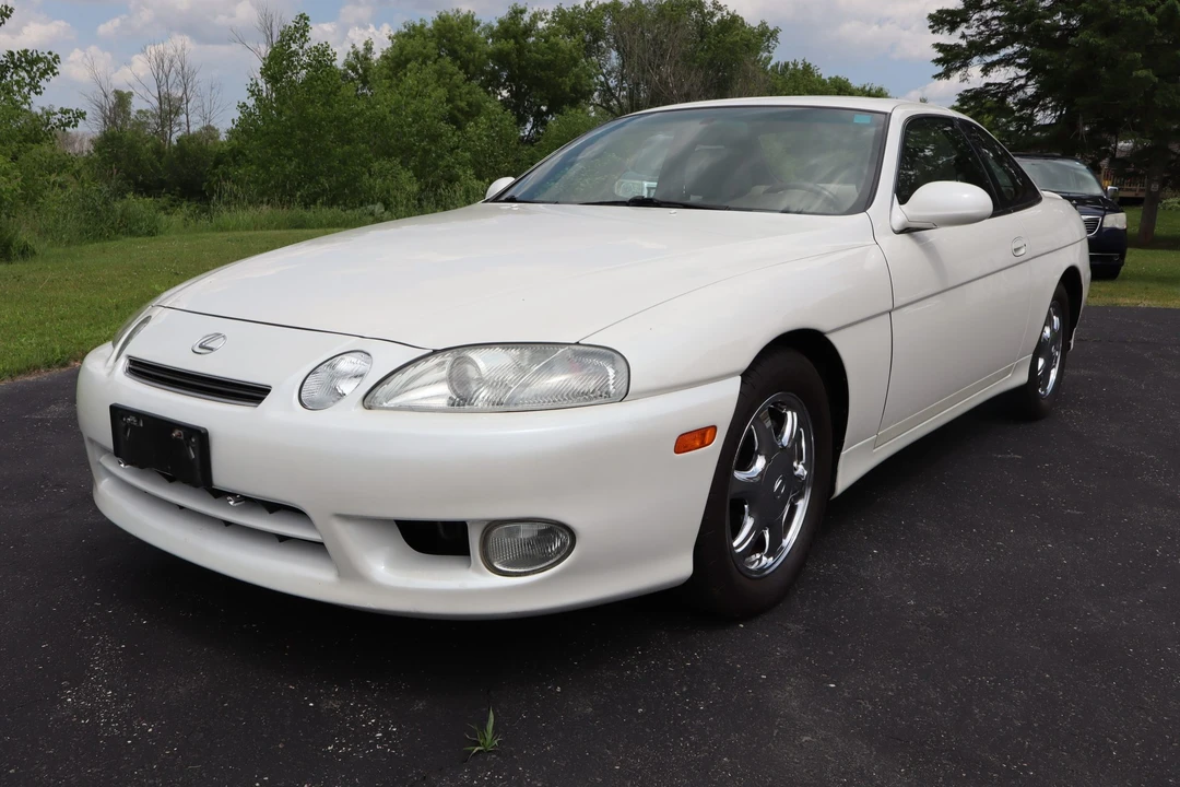 1998 Lexus SC400 - Image 2 of 31
