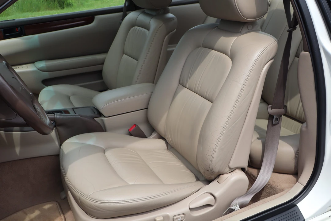 1998 Lexus SC400 - Image 27 of 31