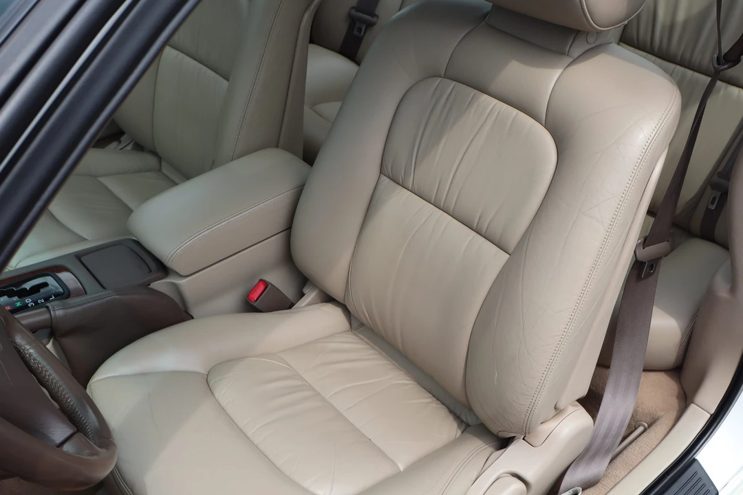 1998 Lexus SC400 - Image 28 of 31