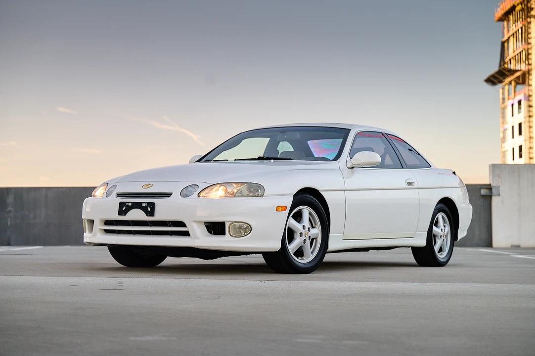 1998 Lexus SC400 - Image 3 of 31
