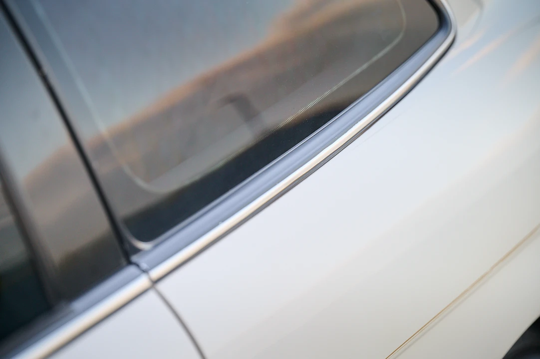 1998 Lexus SC400 - Image 30 of 31