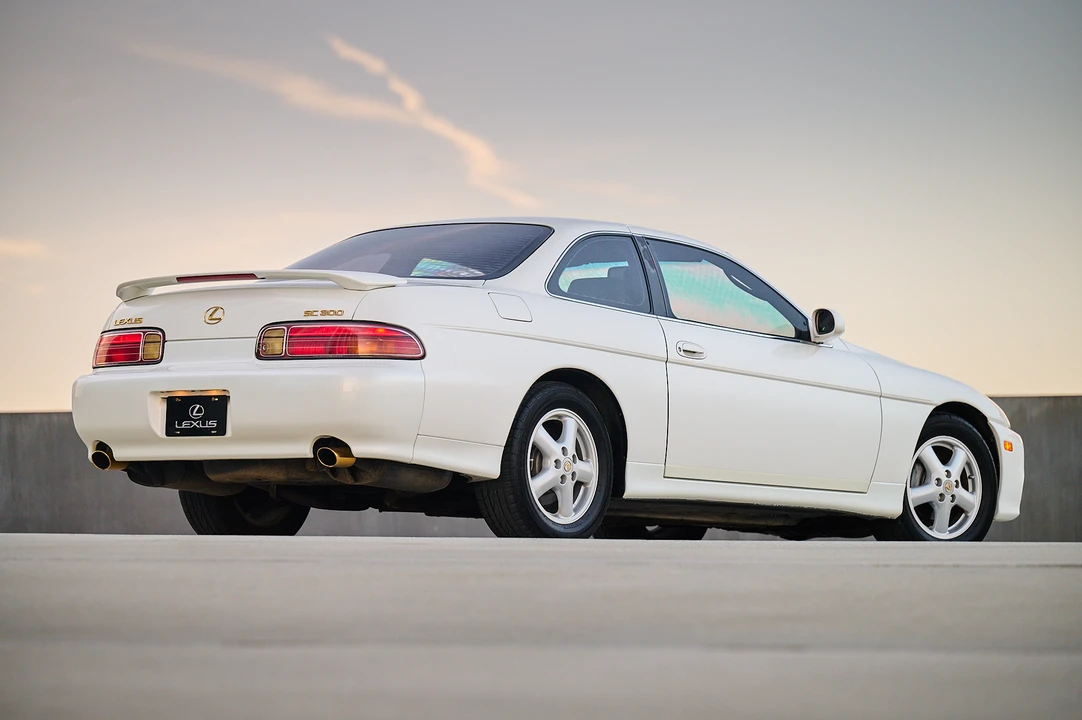1998 Lexus SC400 - Image 12 of 31
