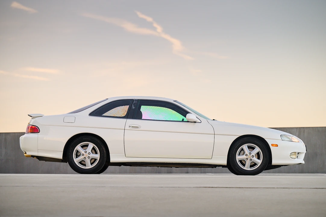 1998 Lexus SC400 - Image 13 of 31
