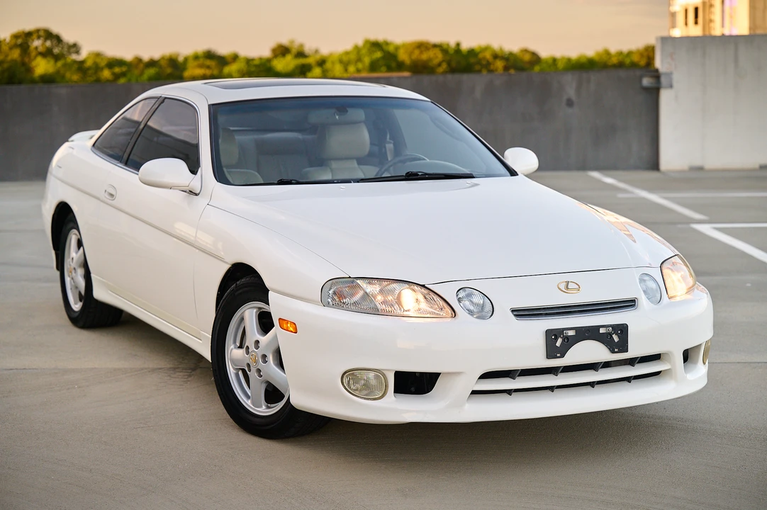 1998 Lexus SC400 - Image 16 of 31