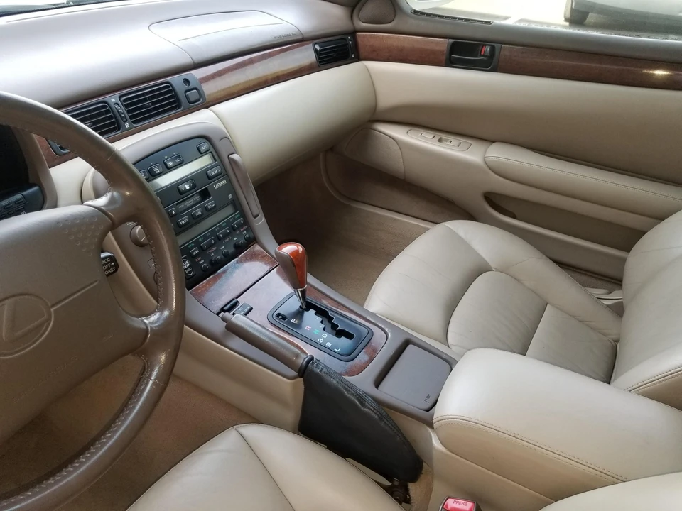 1998 Lexus SC400 - Image 25 of 31