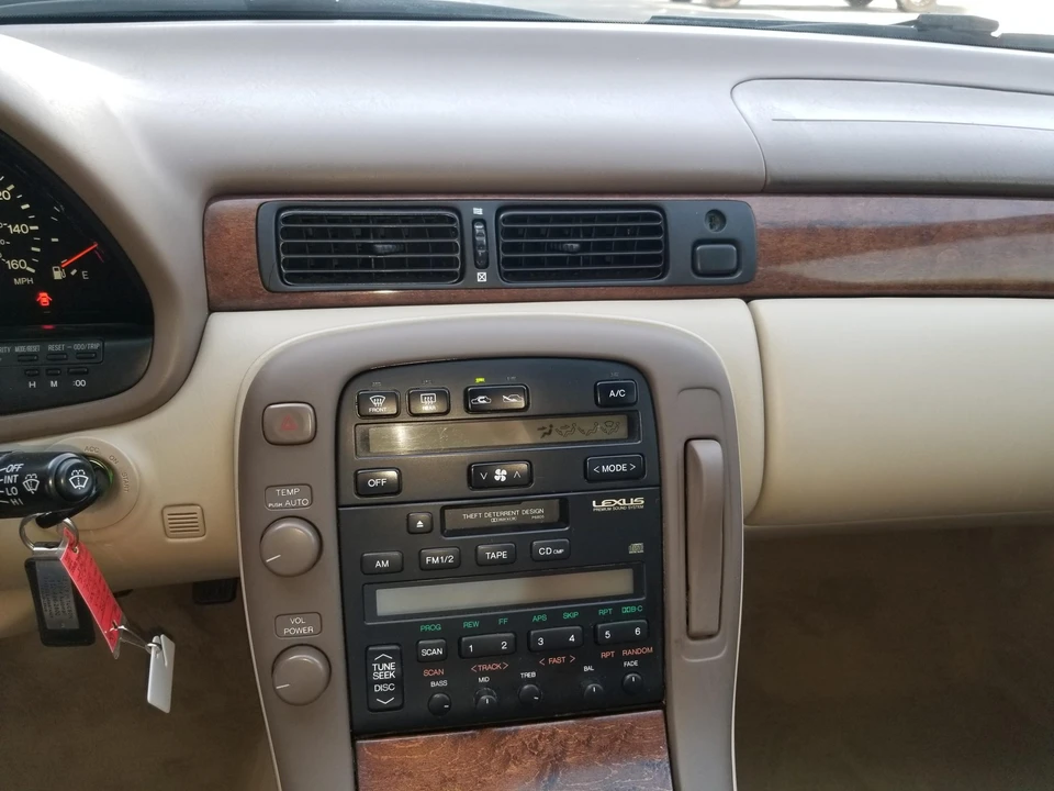 1998 Lexus SC400 - Image 28 of 31