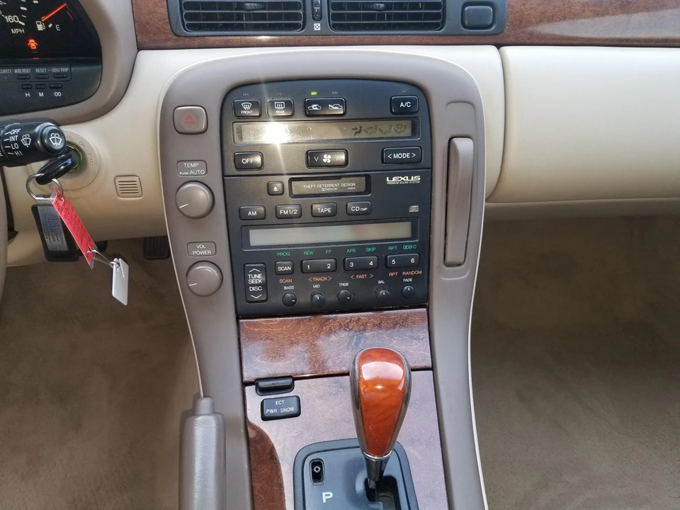 1998 Lexus SC400 - Image 27 of 31