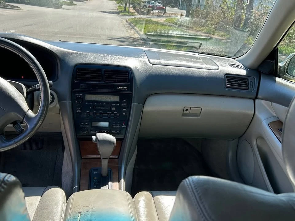 1998 Lexus ES 3rd Gen - Image 7 of 9