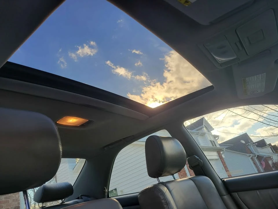 1998 Lexus ES 3rd Gen - Image 11 of 18